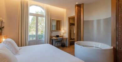 Hotel Boutique Mirlo: Descubre la elegancia en Barcelona